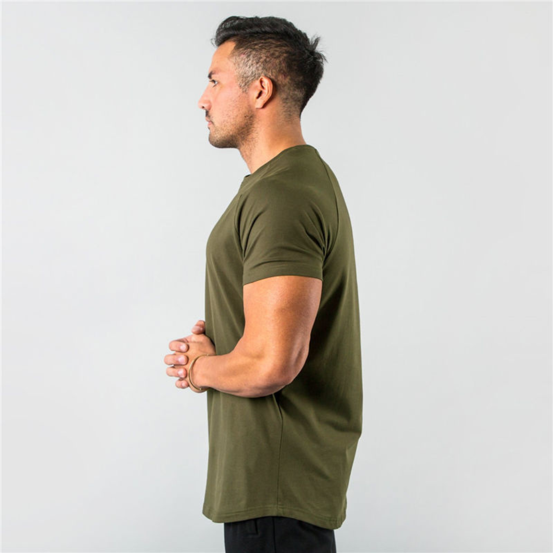 Camiseta de hombre de cuello redondo con manga raglán - manga corta, fit ajustado, dobladillo curvo largo