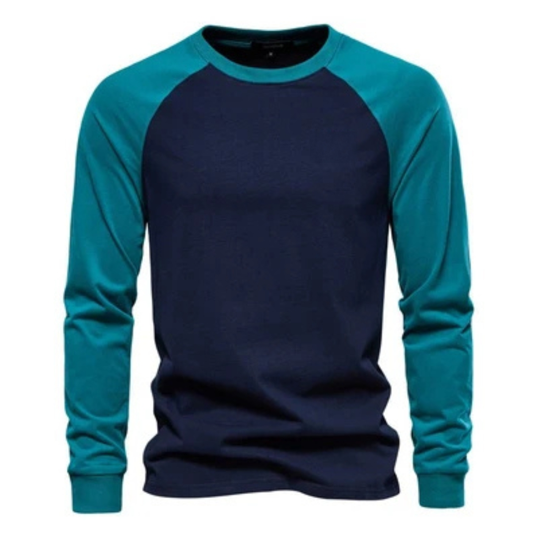 Camiseta raglán de manga larga para hombre con mangas en contraste, cuello redondo, ajuste entallado, logotipo en el pecho