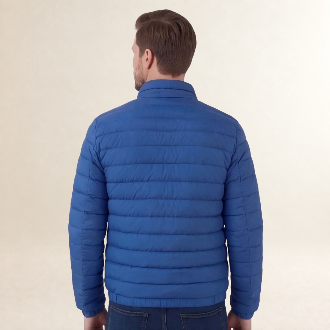 Chaqueta acolchada ligera para hombre con cuello alto y cierre de cremallera