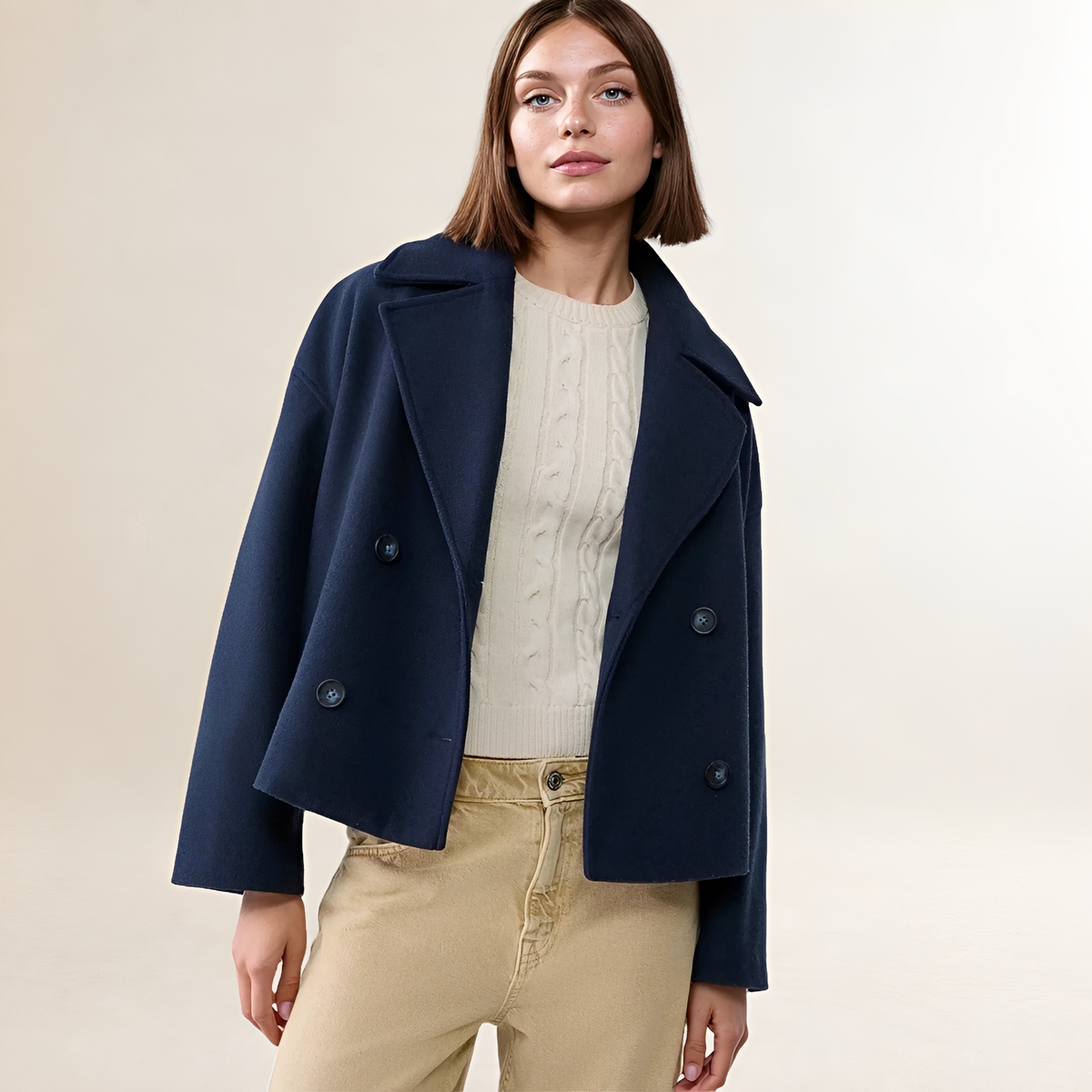 Chaqueta cruzada para mujer con diseño cropped cuello notch botones y ajuste relajado