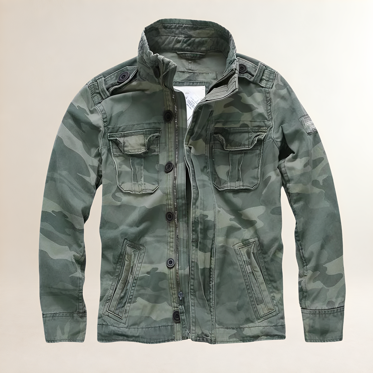 Chaqueta de hombre estilo militar con múltiples bolsillos y cierre de botones