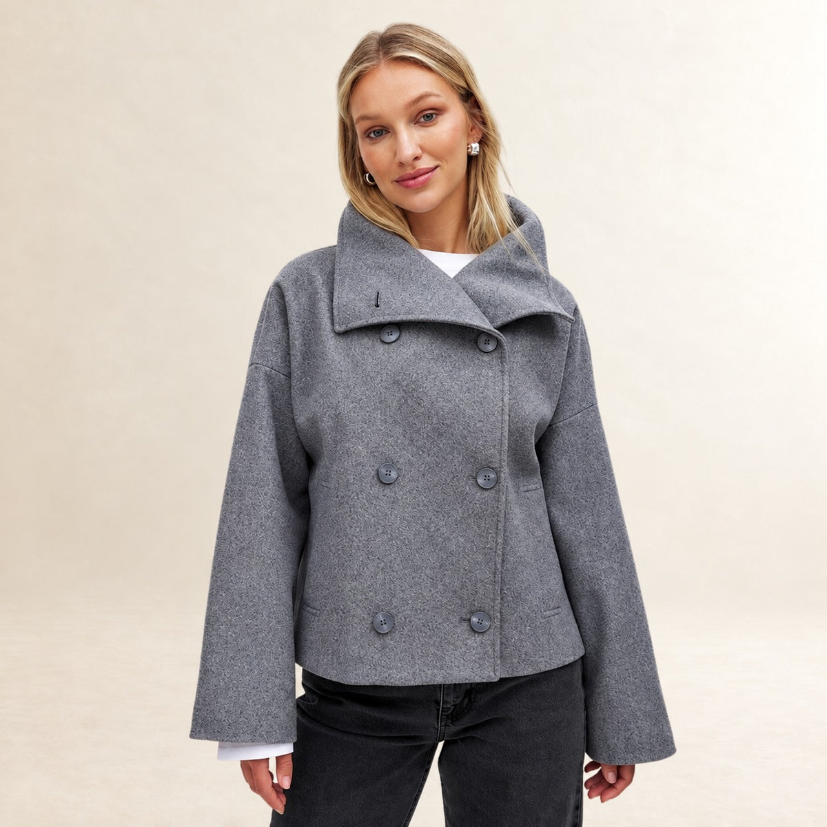 Chaqueta de mujer de doble botonadura con solapa ancha y corte regular