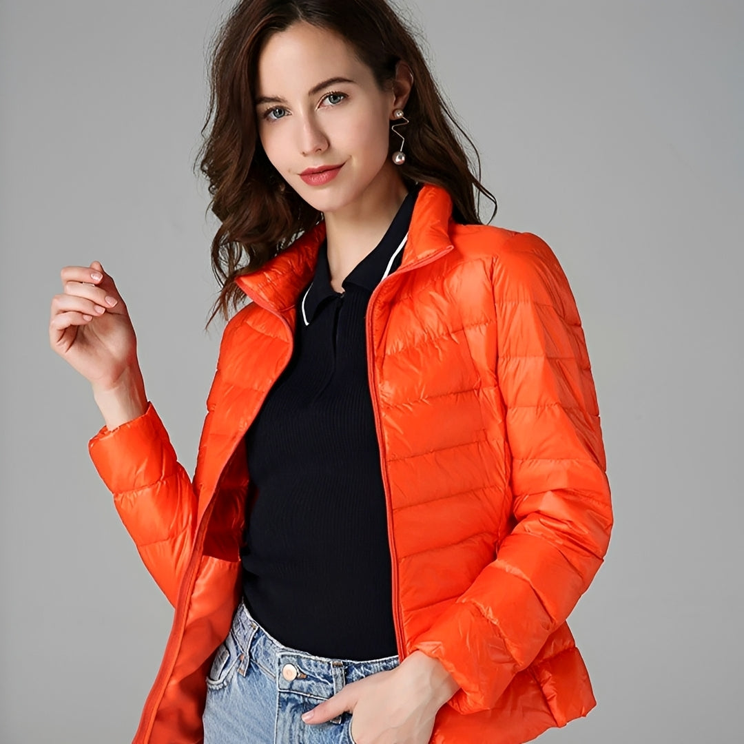 Chaqueta ligera para mujer con diseño acolchado cierre de cremallera cuello alto ajuste entallado