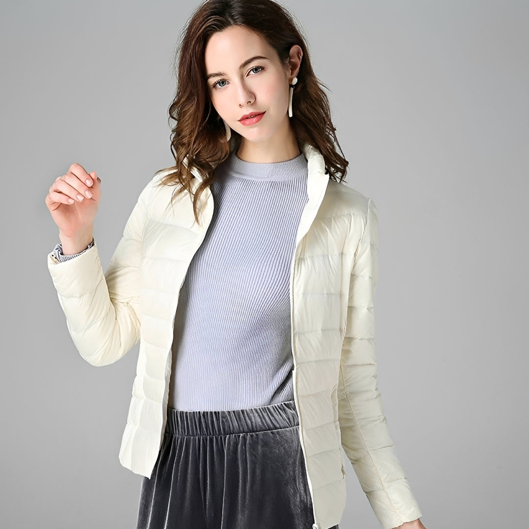 Chaqueta ligera para mujer con diseño acolchado cierre de cremallera cuello alto ajuste entallado