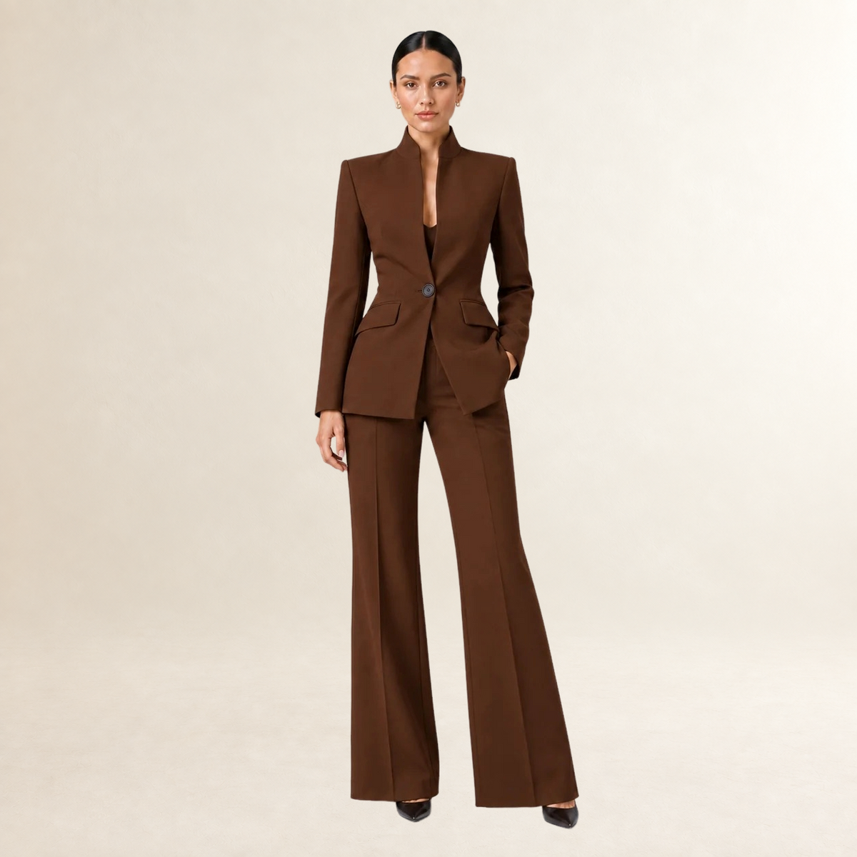 Conjunto de Blazer Entallada y Pantalón de Pierna Ancha para Mujer - Diseño Sin Cuello y Corte Estructurado