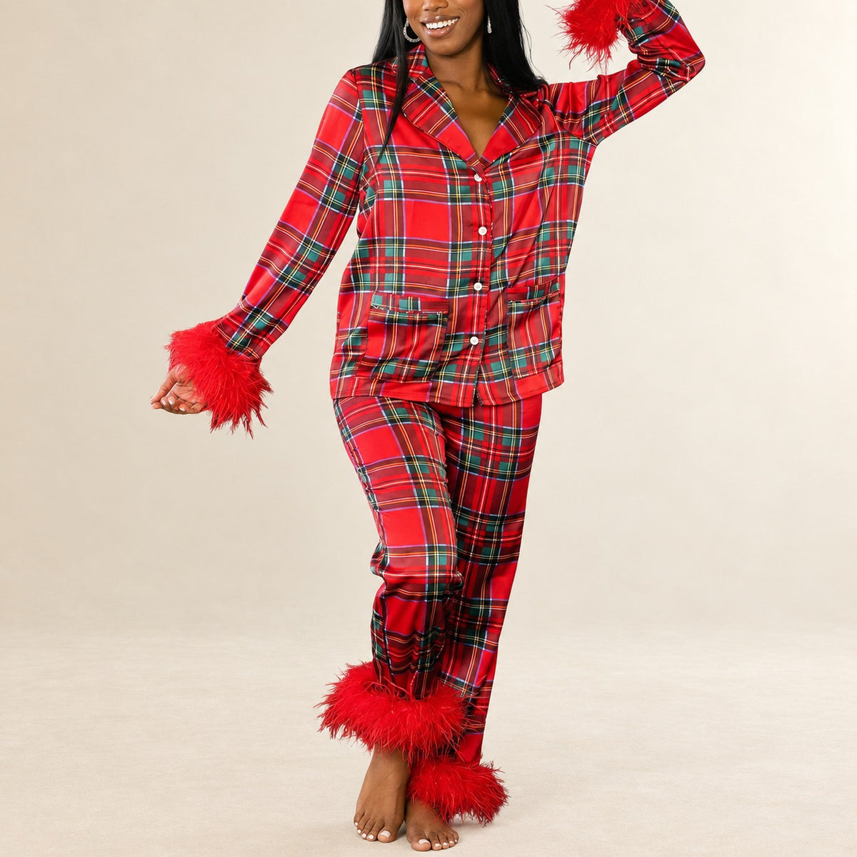 Conjunto de pijama para mujer: top de manga larga con botonera frontal y detalle en los puños, pantalón tobillo recto con cintura elástica, estampado