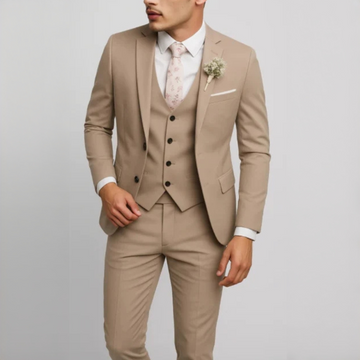 Conjunto de traje para hombre con chaqueta entallada, chaleco frontal y pantalones rectos, planchado sin arrugas