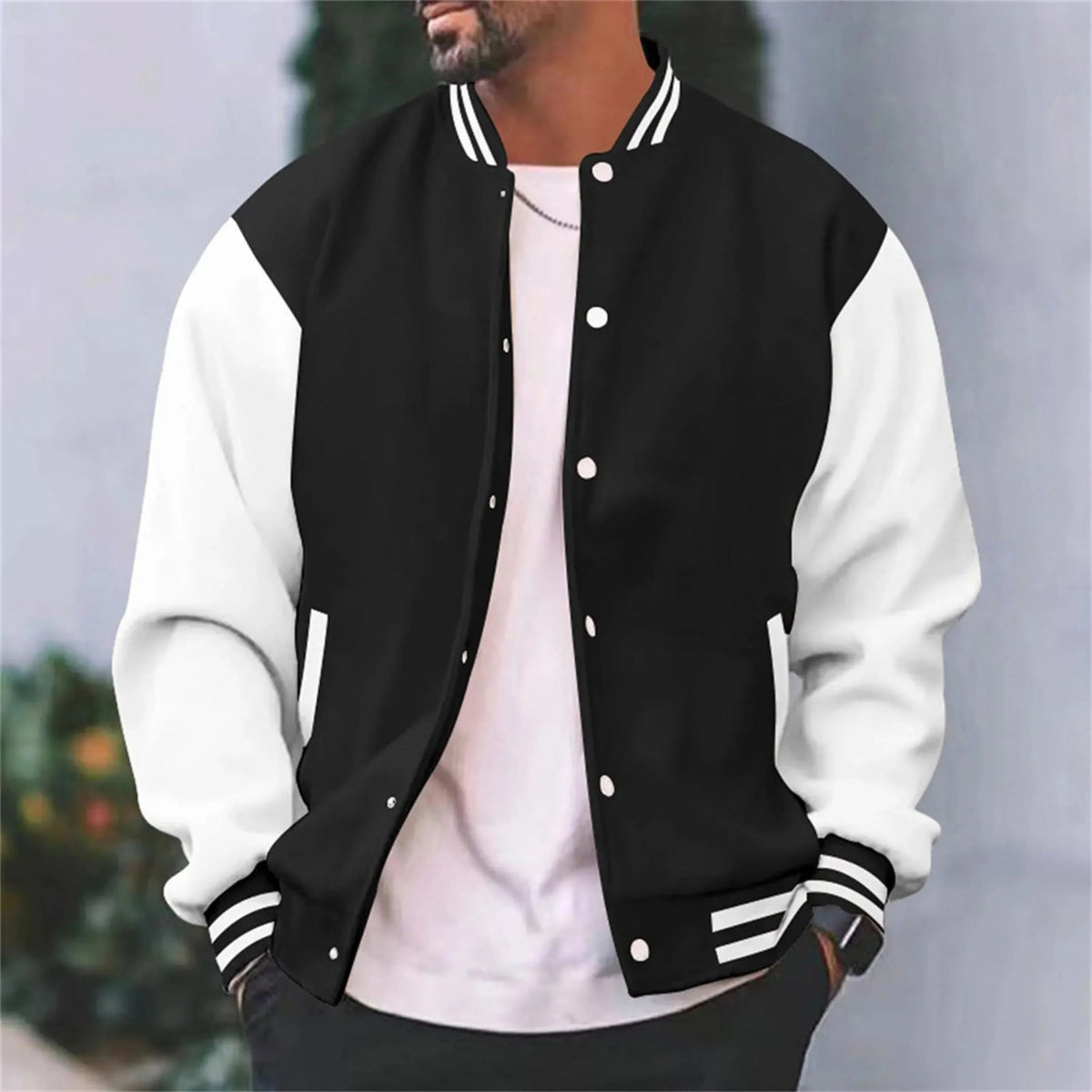 Hombres Chaqueta bomber varsity con cierre de snaps y mangas contrastadas