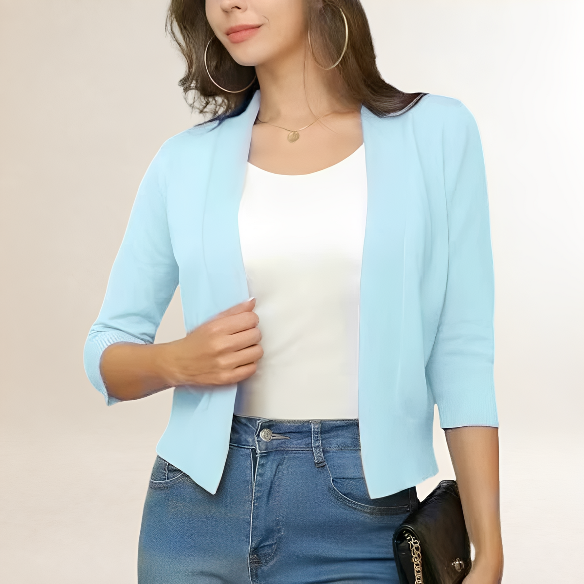 Mujer Blazer corto sin cuello con abertura y manga 3/4, diseño limpio y estructurado