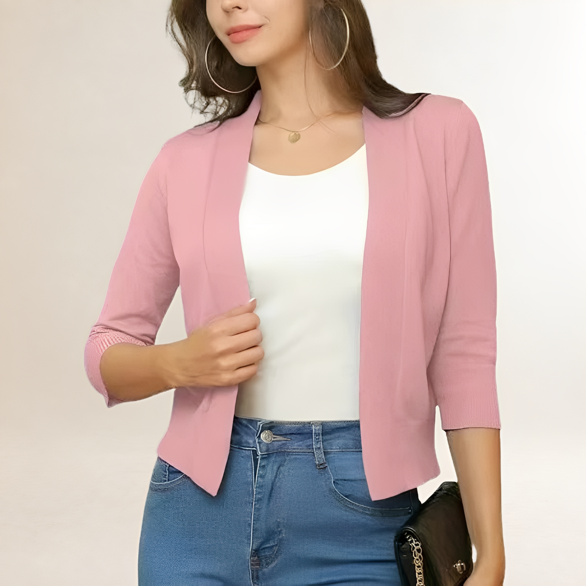 Mujer Blazer corto sin cuello con abertura y manga 3/4, diseño limpio y estructurado