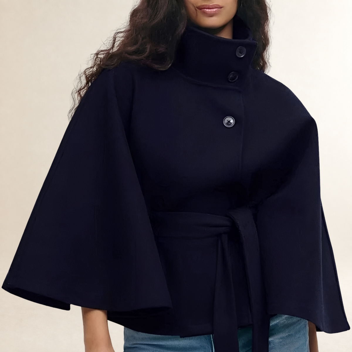 Mujeres Capa Abrigo con cuello alto y botonadura frontal - cadera hasta mitad de muslo, mangas anchas