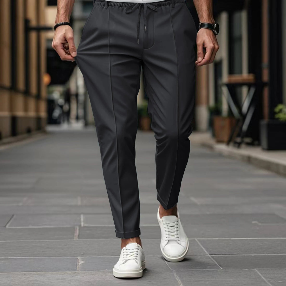 Pantalón para hombre con cintura elástica y cordón, pliegue delantero y corte estrecho