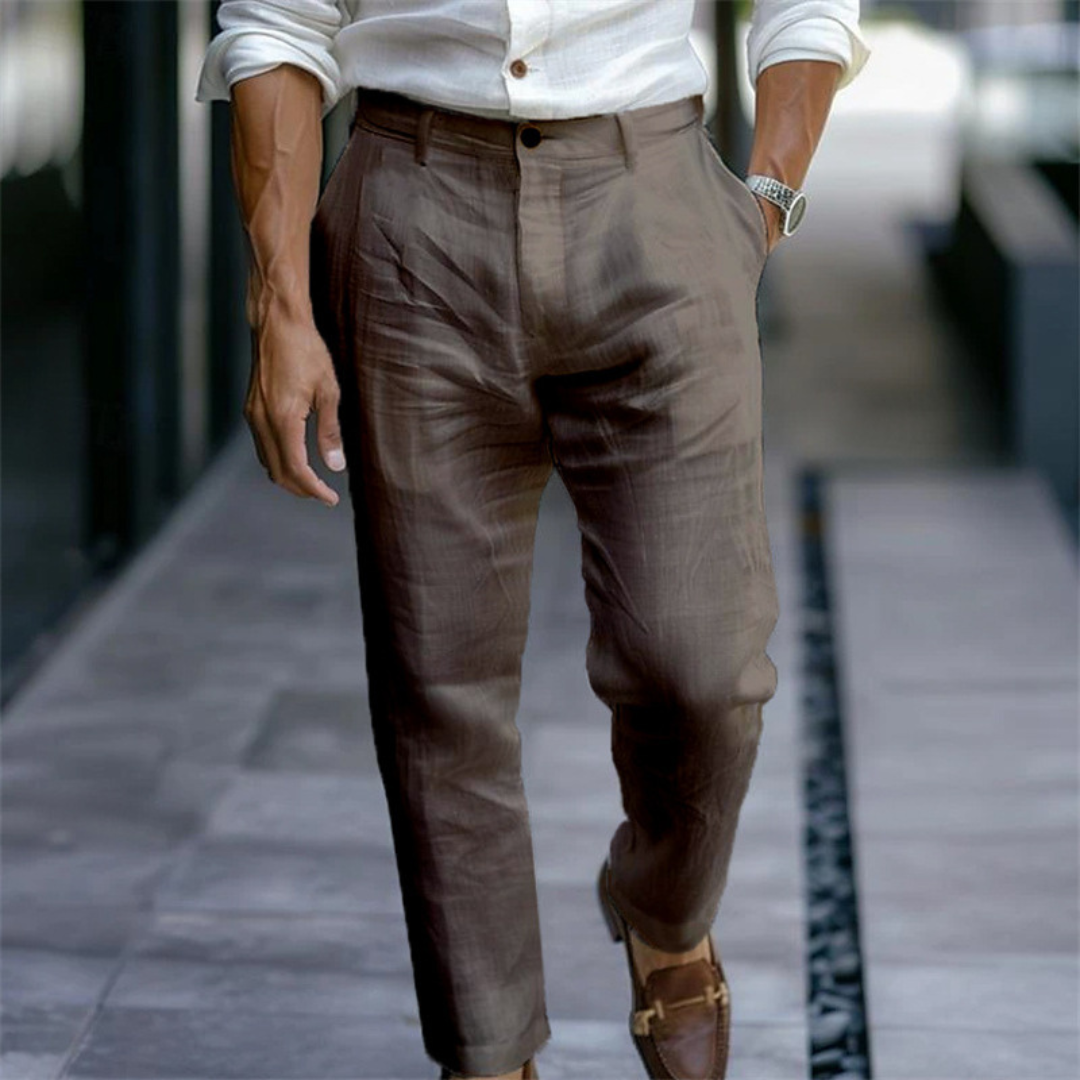 Pantalones de hombre con pliegue delantero, tiro medio y dobladillo estrecho