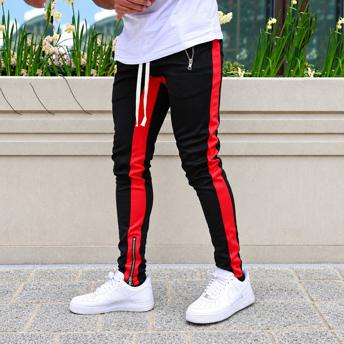 Pantalones jogger para hombre con rayas laterales de contraste y bolsillos con cremallera