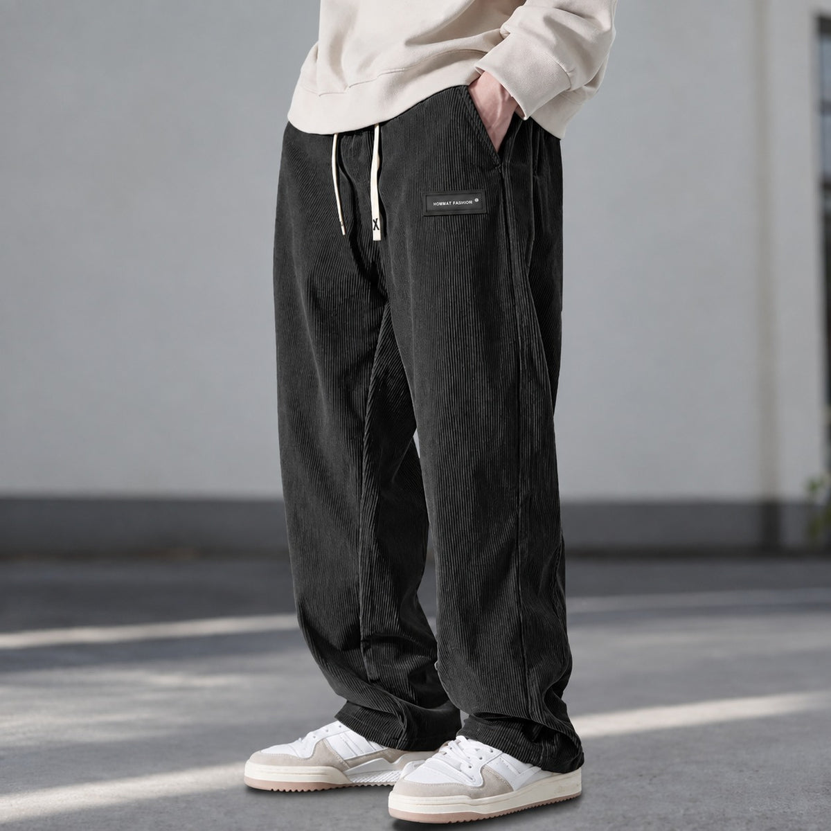 Pantalones para hombre con ajuste relajado y cintura con cordón