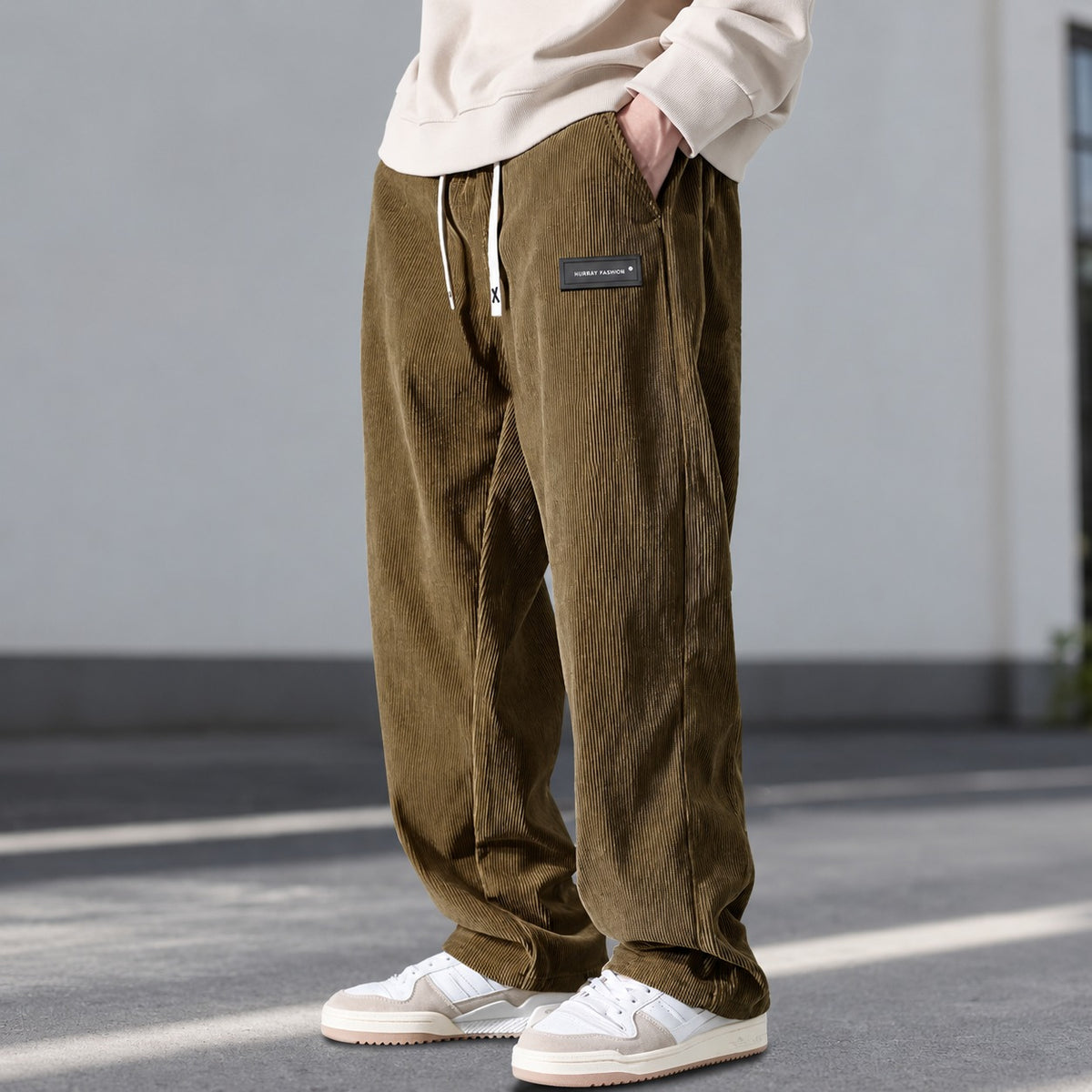 Pantalones para hombre con ajuste relajado y cintura con cordón