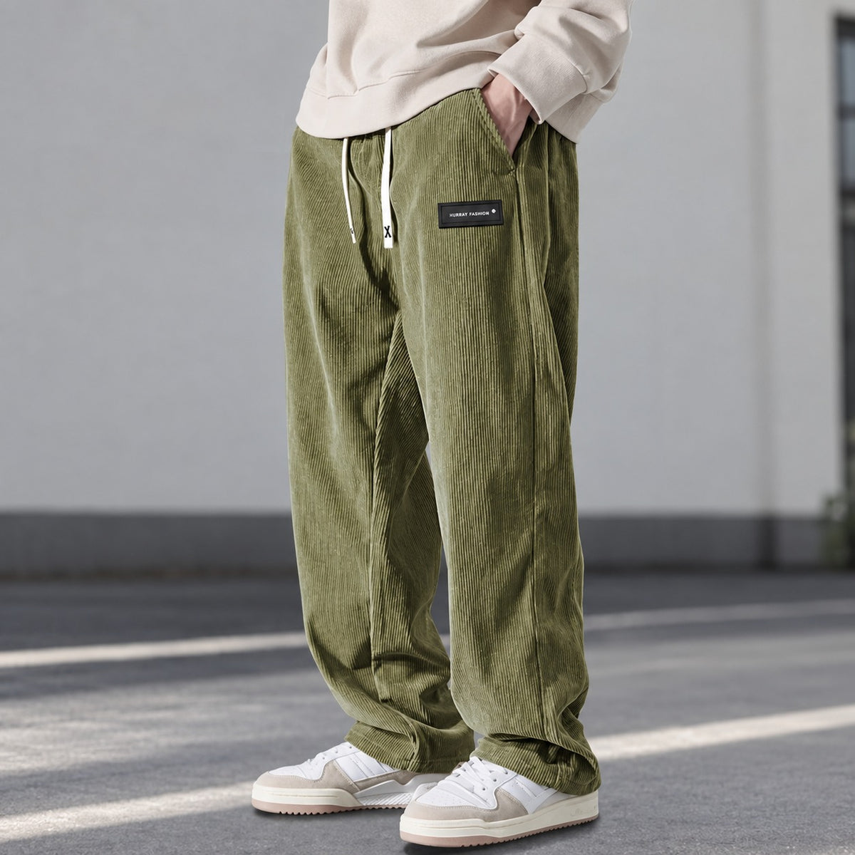 Pantalones para hombre con ajuste relajado y cintura con cordón
