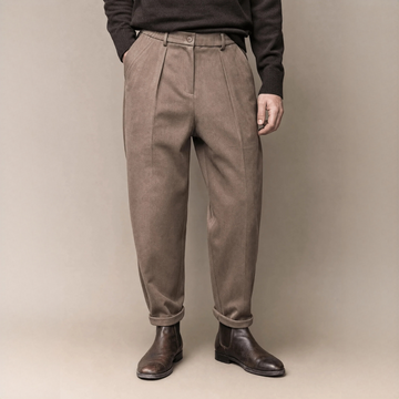 Pantalones rectos de hombre con pliegues frontales y cintura elástica, bolsillos laterales