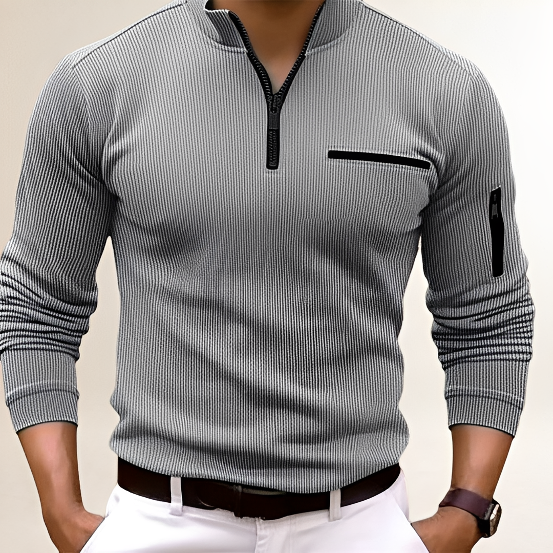 Suéter de hombre con cuello con cremallera y bolsillo en el pecho - diseño acanalado ajustado