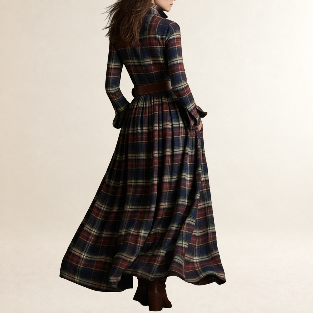 Vestido largo de mujer con solapa, cinturón y diseño de cuadros