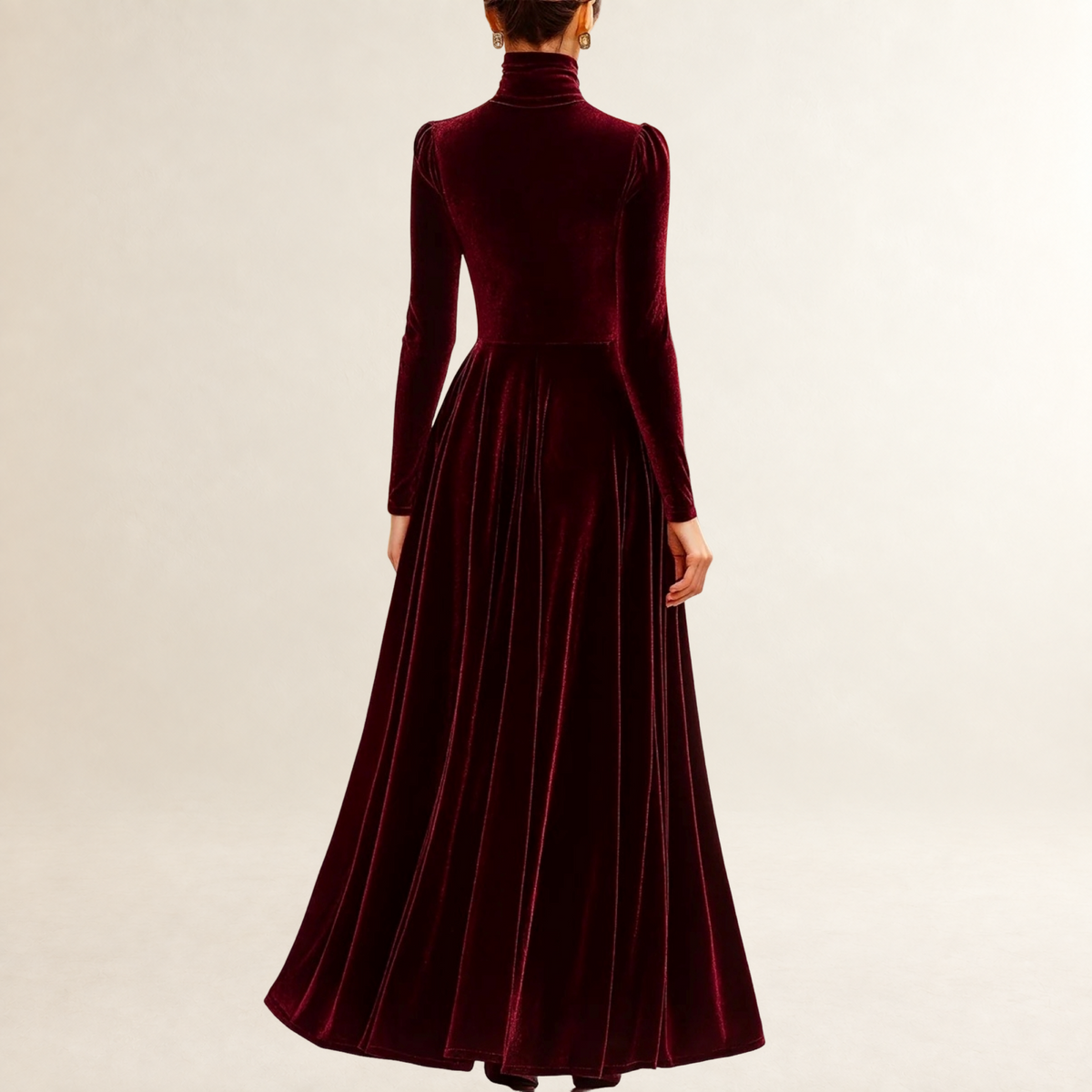 Vestido largo mujer con cuello alto y cuerpo ajustado