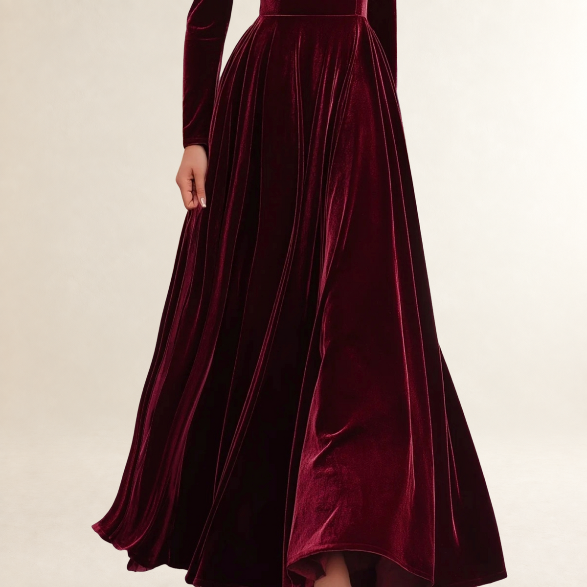 Vestido largo mujer con cuello alto y cuerpo ajustado