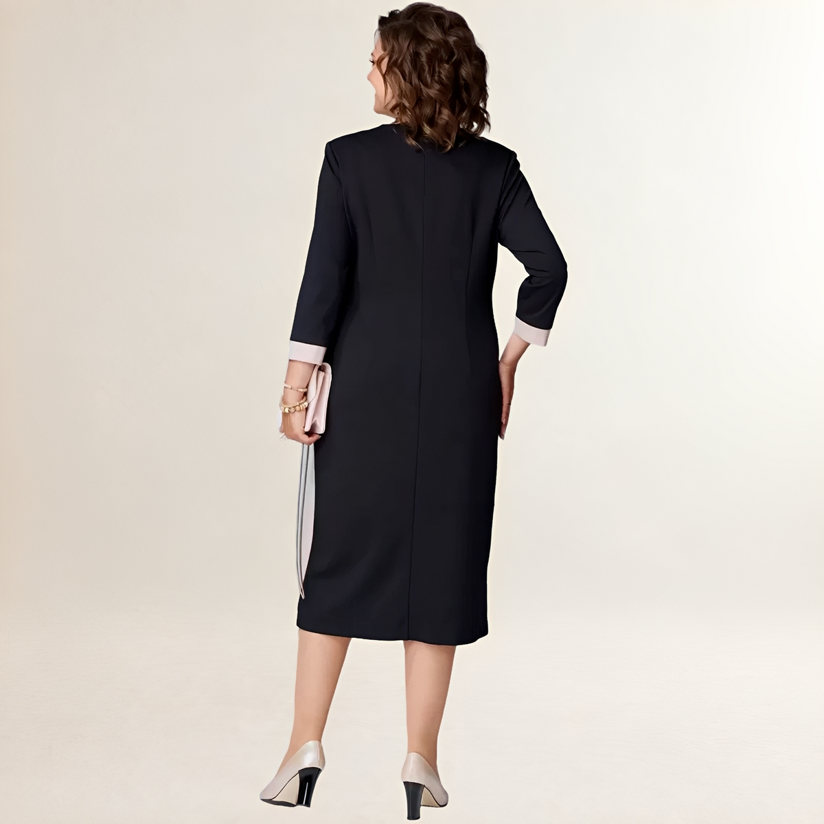 Vestido midi para mujer con cuello en V y paneles contrastantes en la cintura - manga 3/4, ajuste entallado