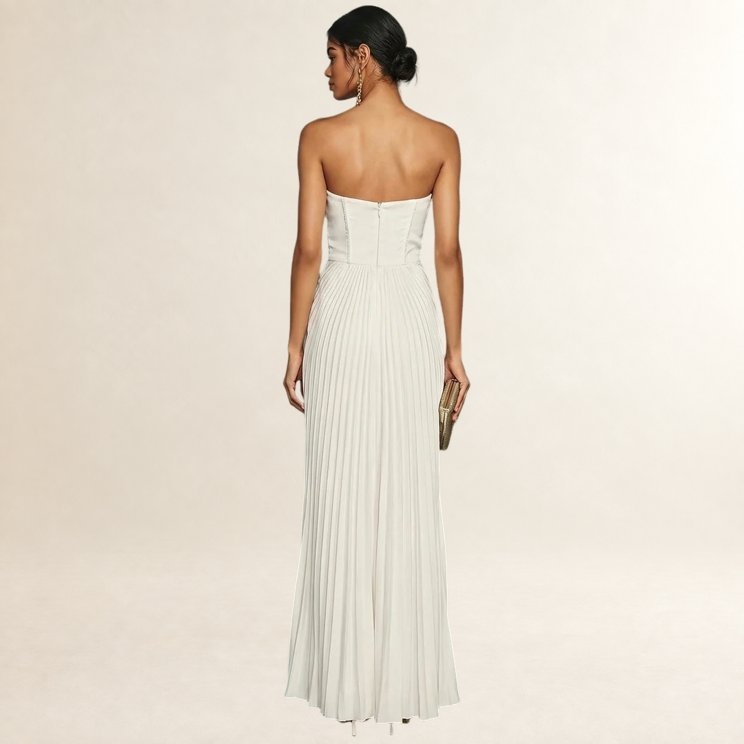 Vestido midi sin tirantes con diseño plisado silueta ajustada