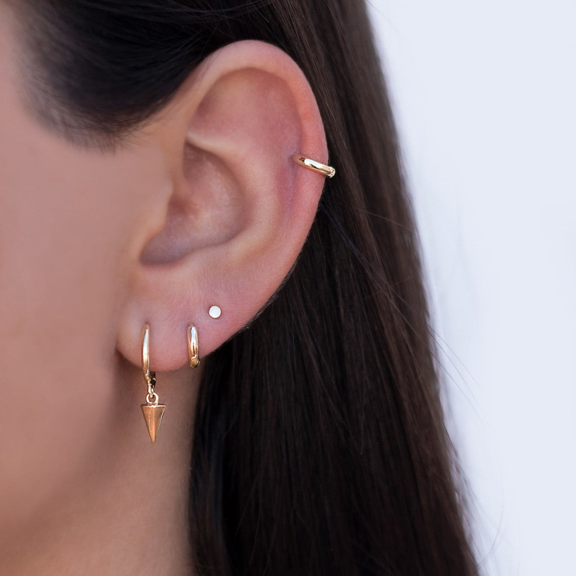 Pequeño Punto Circular - Pendientes Minimalistas