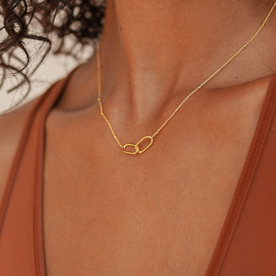 Collar con Colgantes Conectados - Collar Connection