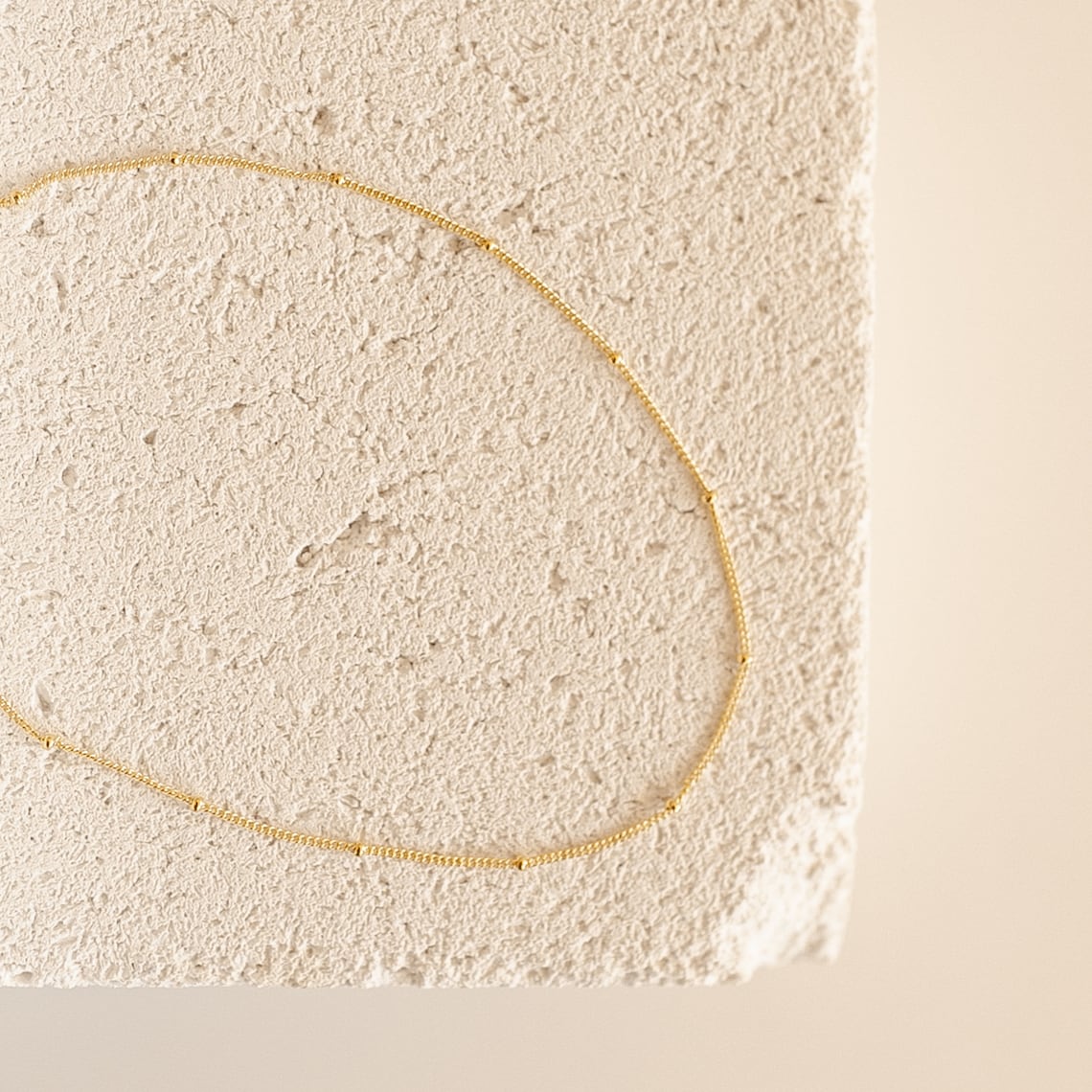 Pulsera Satellite - Pulsera minimalista delicada
