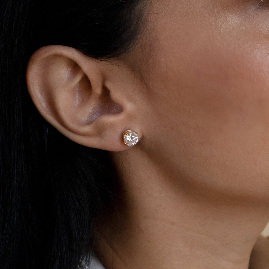 Pendientes Clásicos de Diamante - Pendientes con piedra redonda