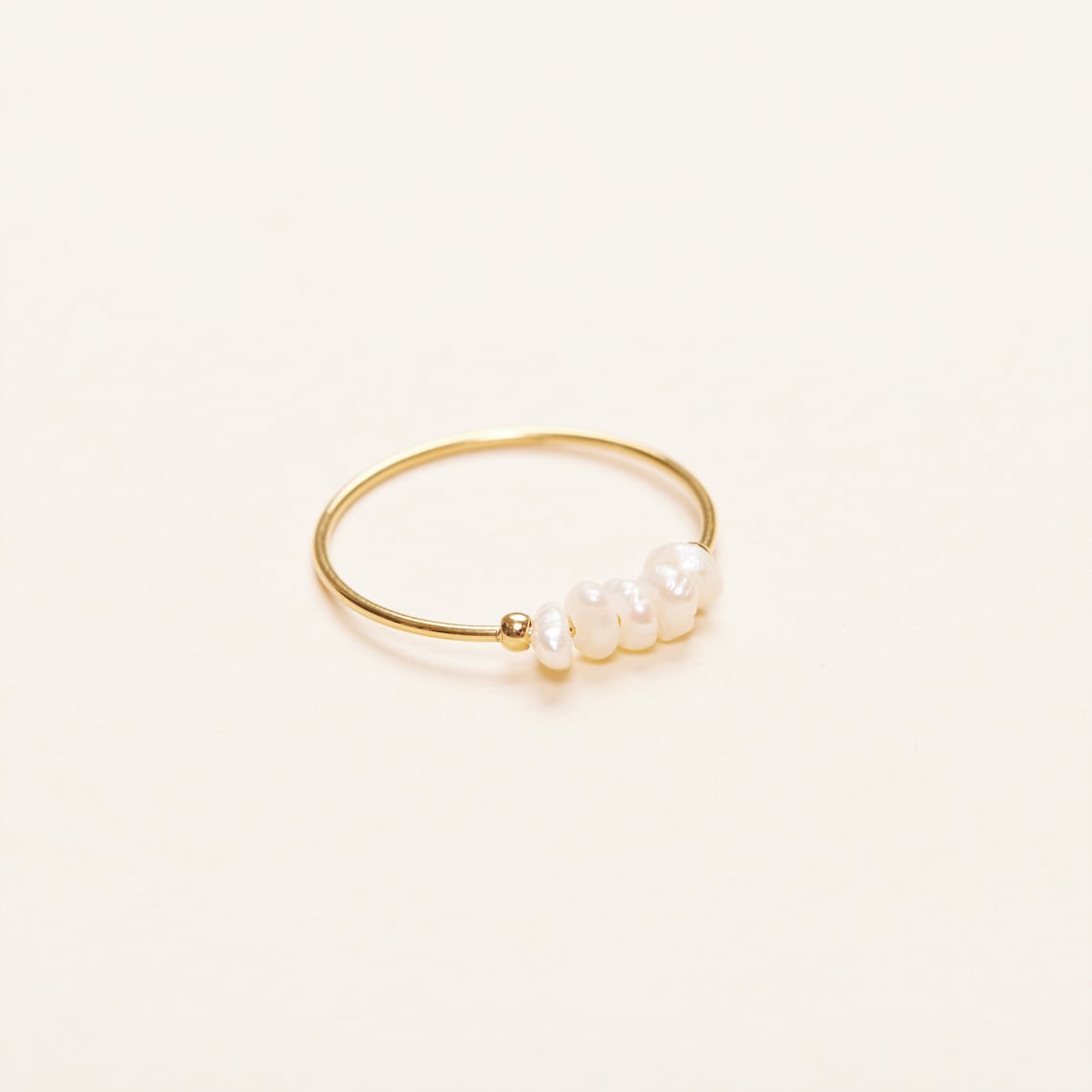 Anillo de perlas de agua dulce mini
