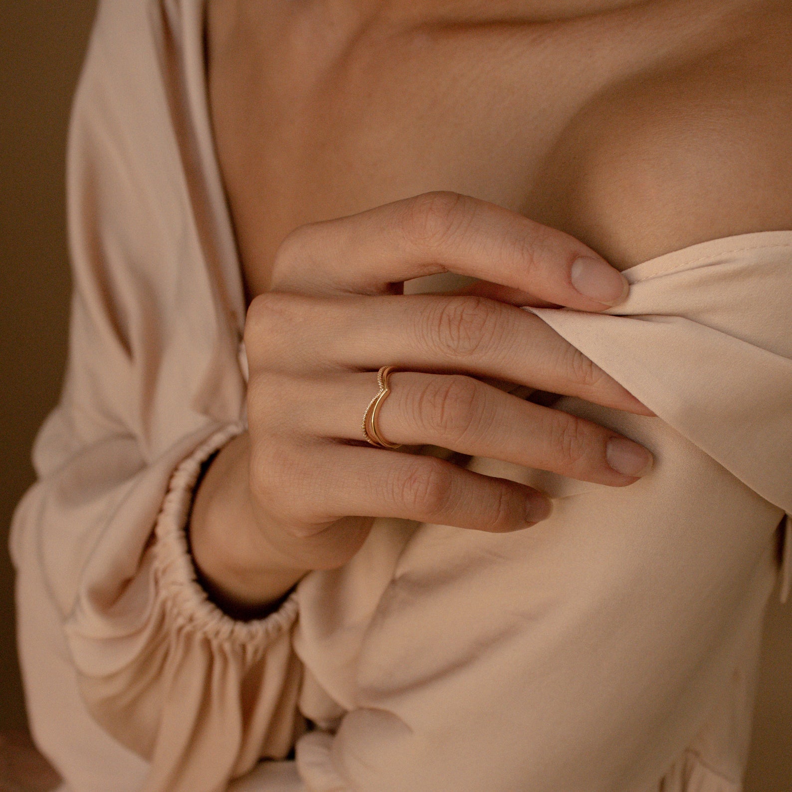 Eva – Conjunto de Anillos Apilables Curvados
