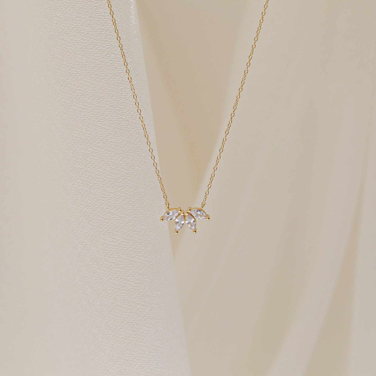 Collar de diamante marquesa - Inlay de piedra marquesa