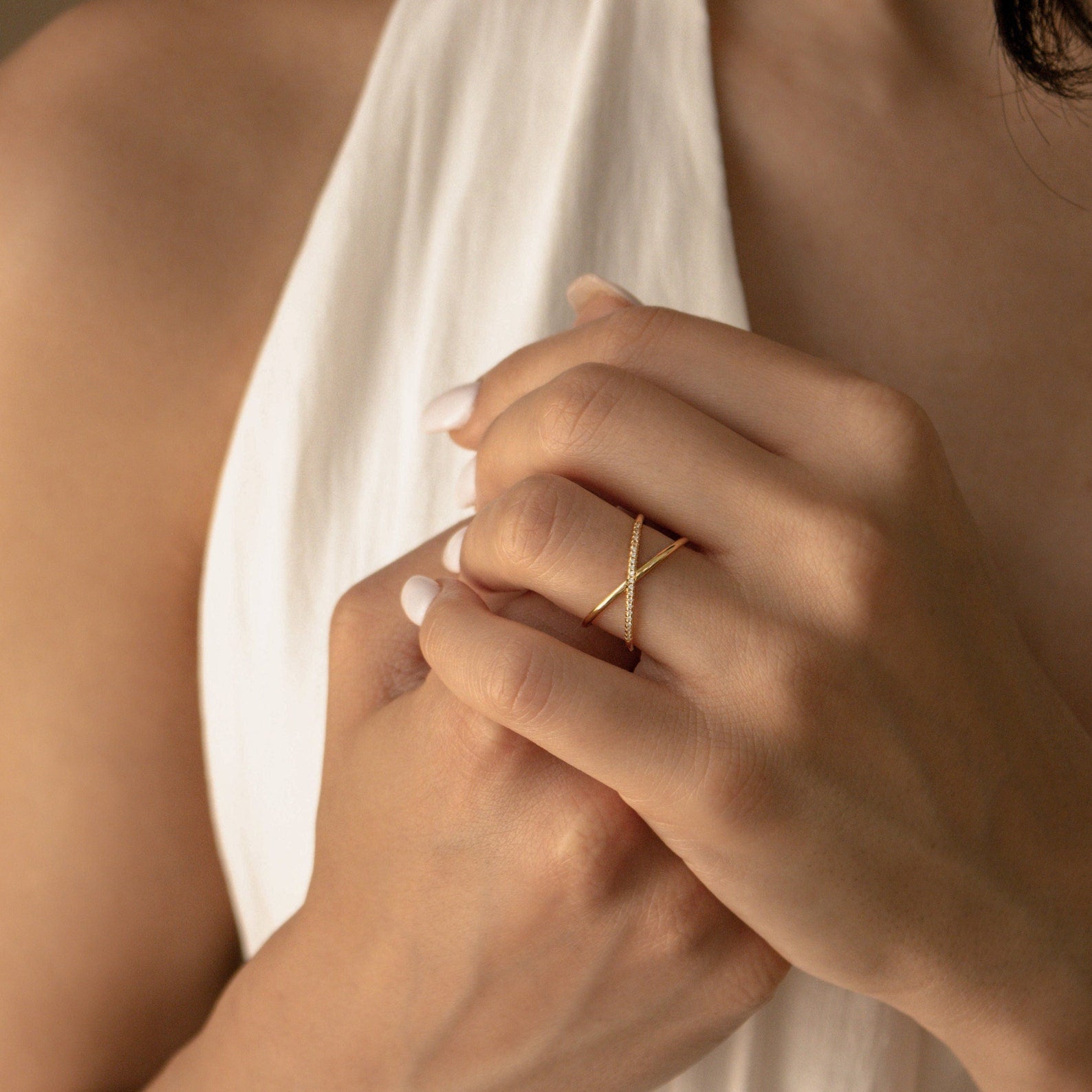 Lena – Anillo de lujo Pavé X