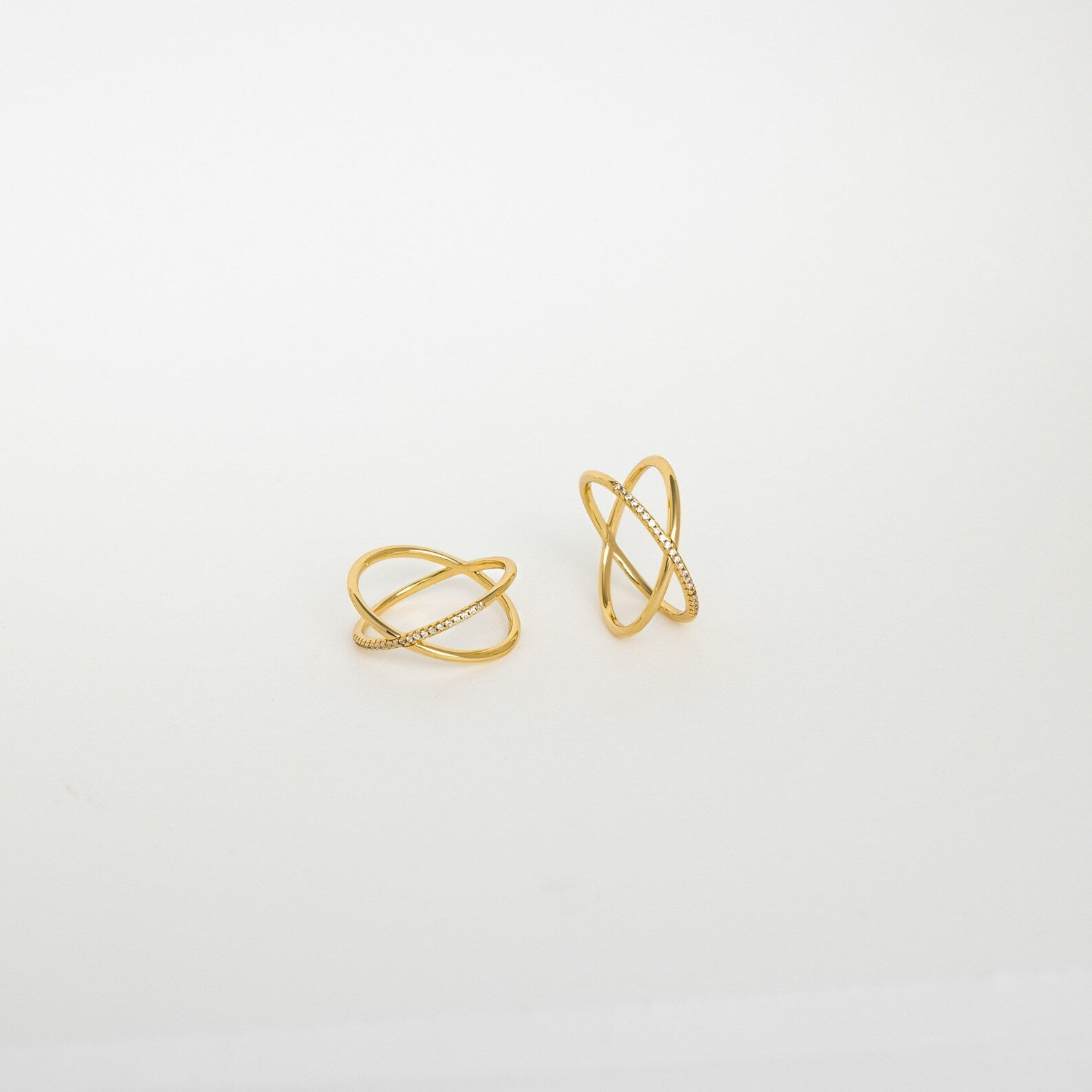 Lena – Anillo de lujo Pavé X