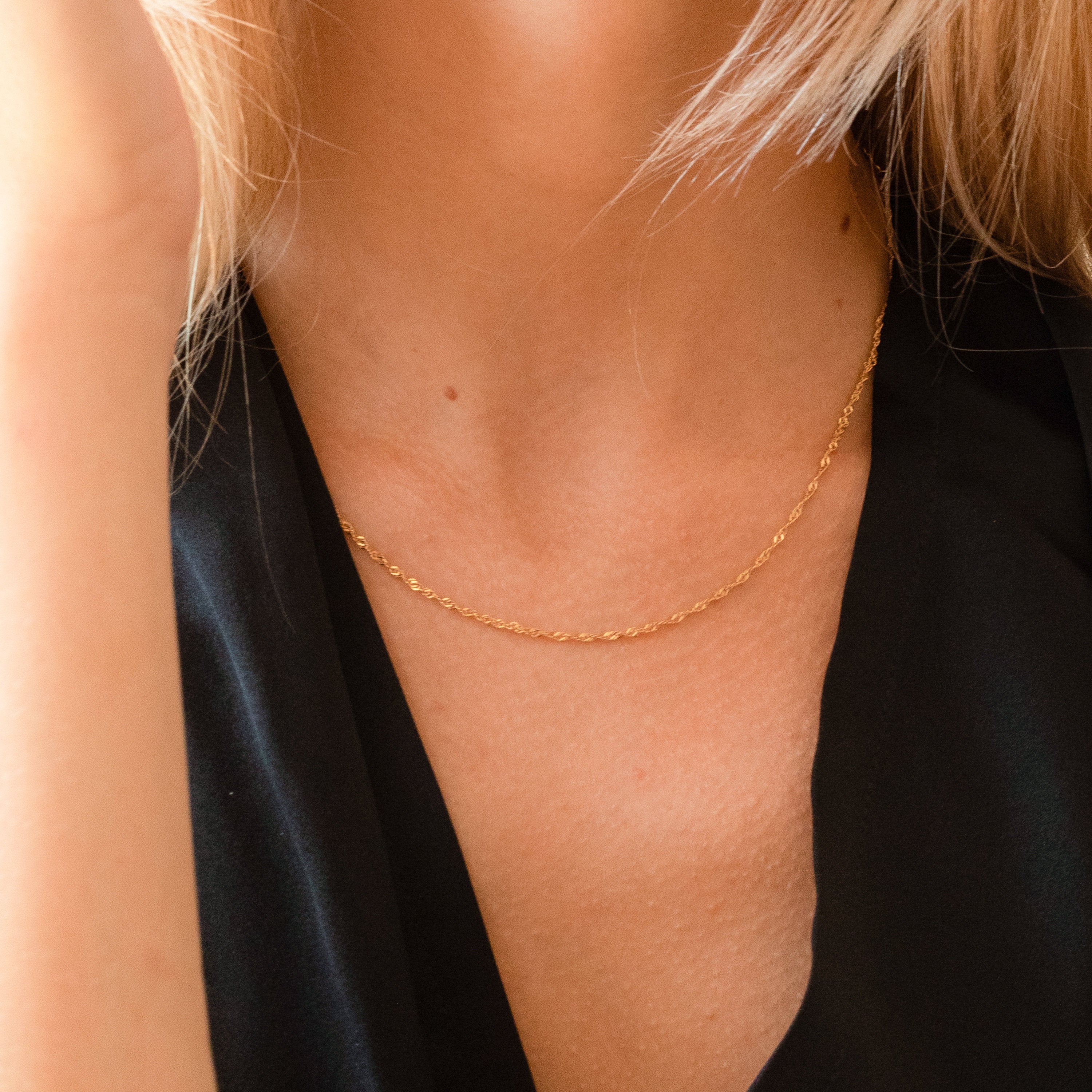 Fretzie – Collar Twist