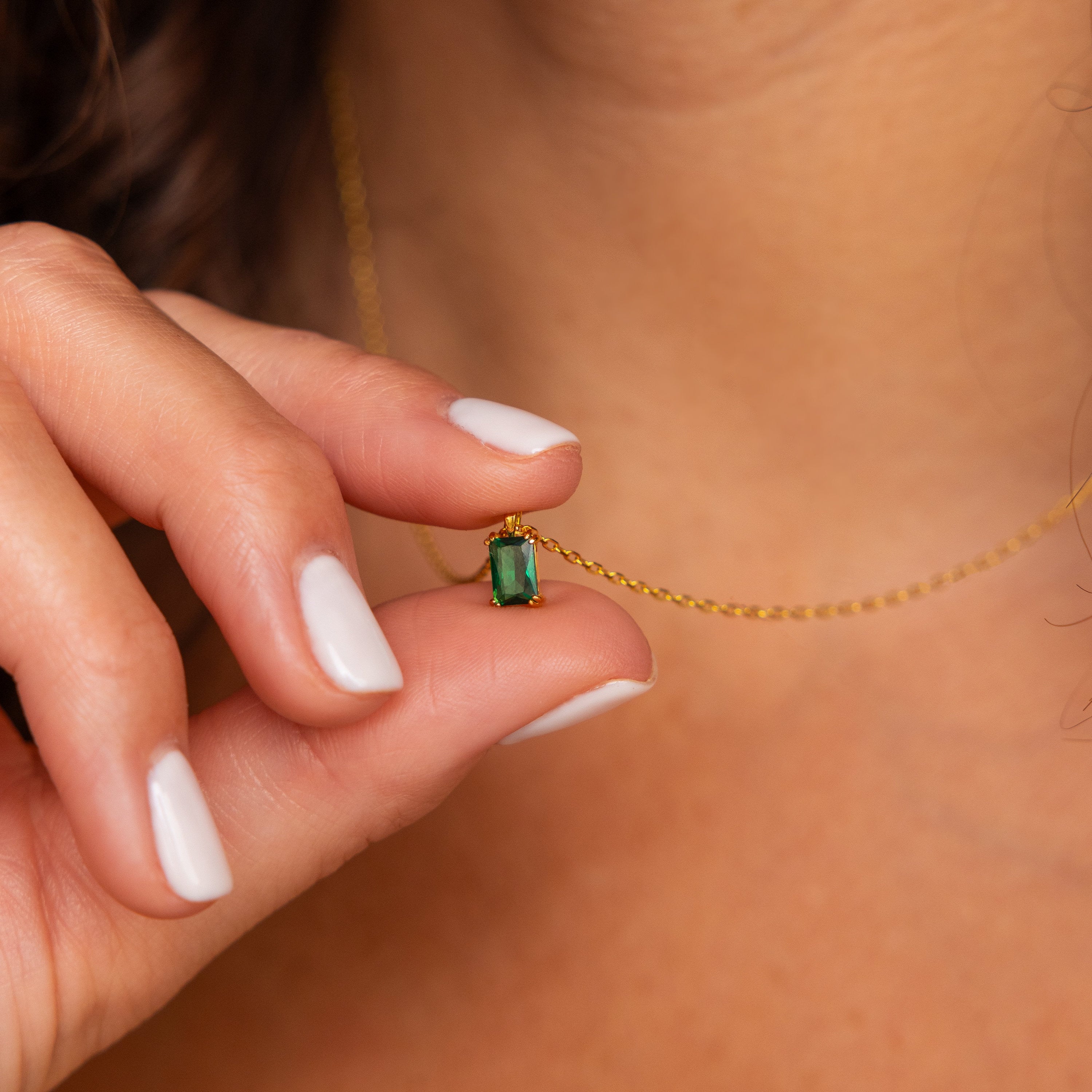 Victoria – Collar de Cintura de Esmeralda