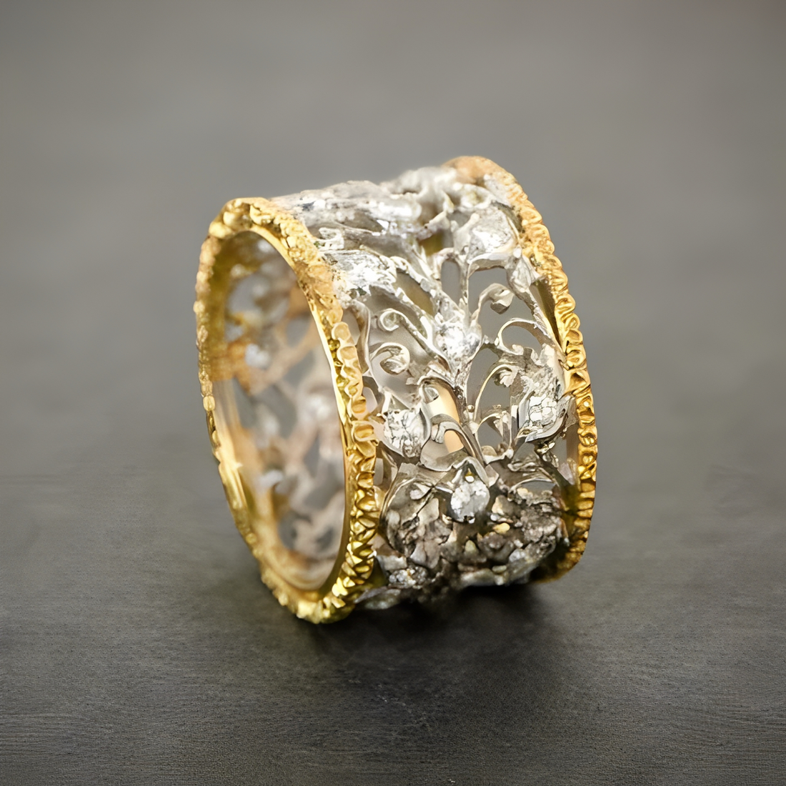 Yona – Anillo Vintage de Hiedra en Circonita