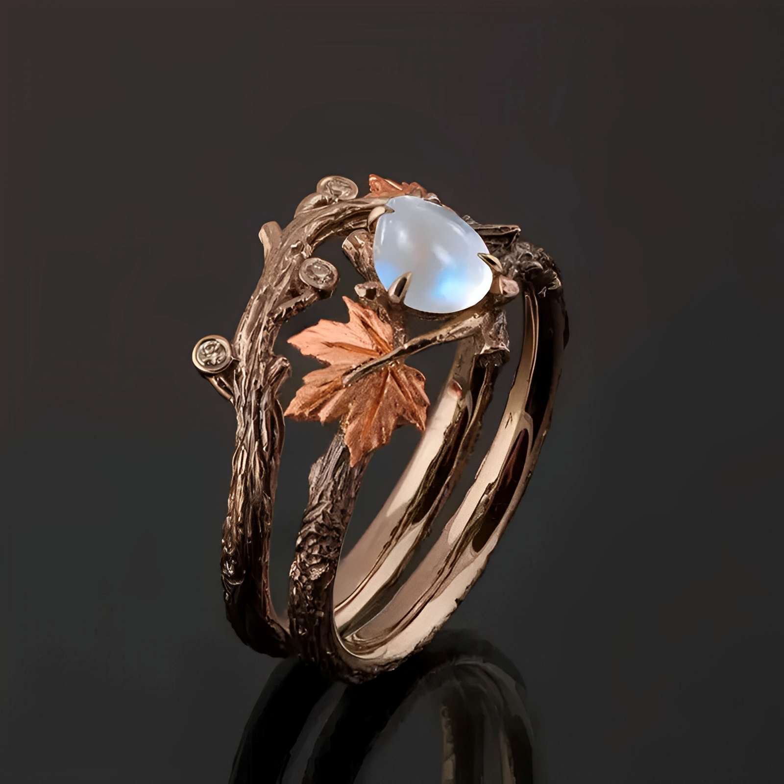 Celestia – Anillo de piedra lunar con encanto natural