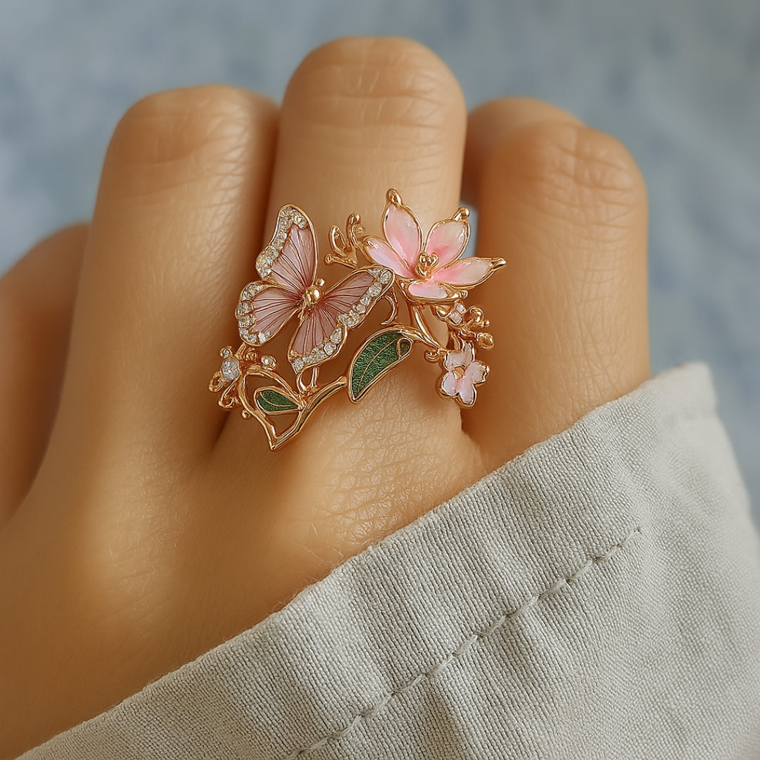 Meliora – Anillo de mariposa brillante de circonio