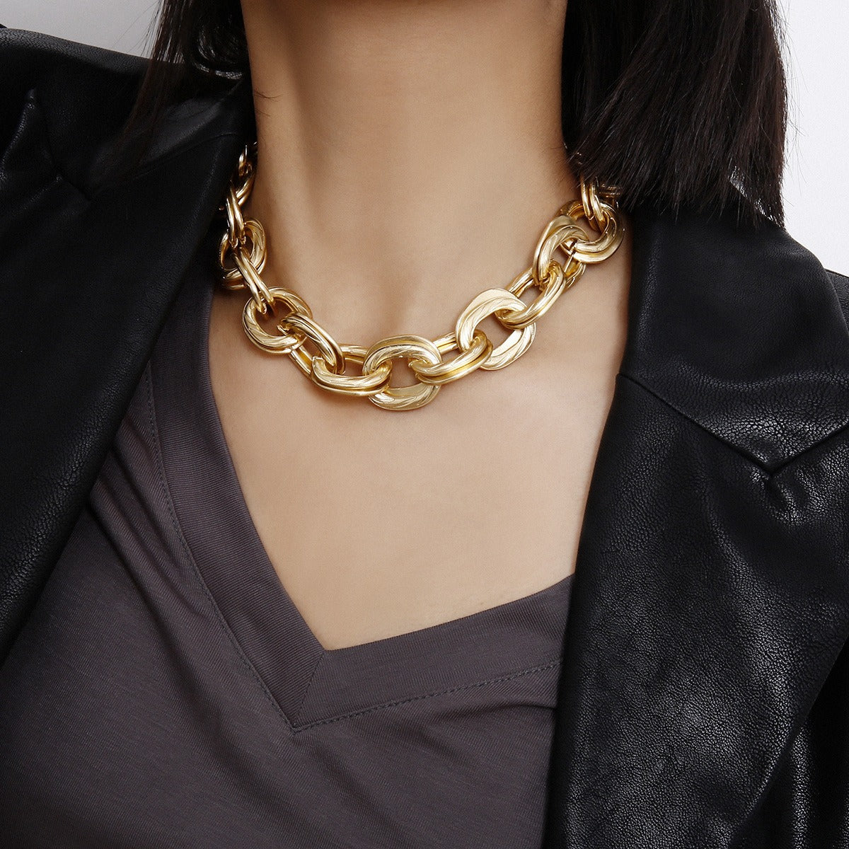 Alessia – Collar con eslabones gruesos dorados