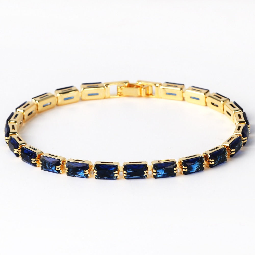Mireda – Pulsera Dorada Thalindra