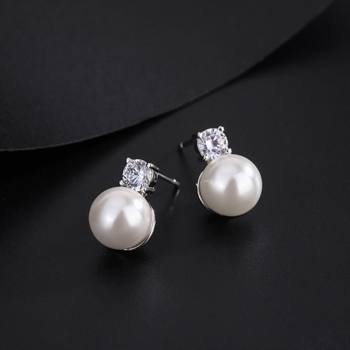 Carmel – Pendientes cuadrados de plata esterlina
