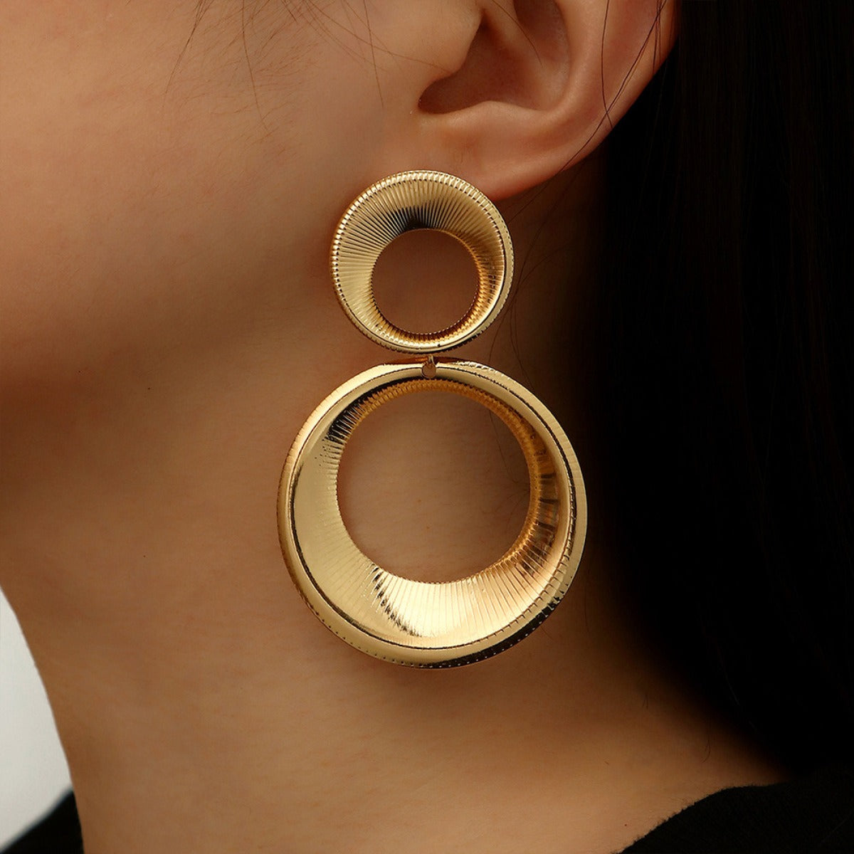 Claudia – Pendientes redondos vintage audaces