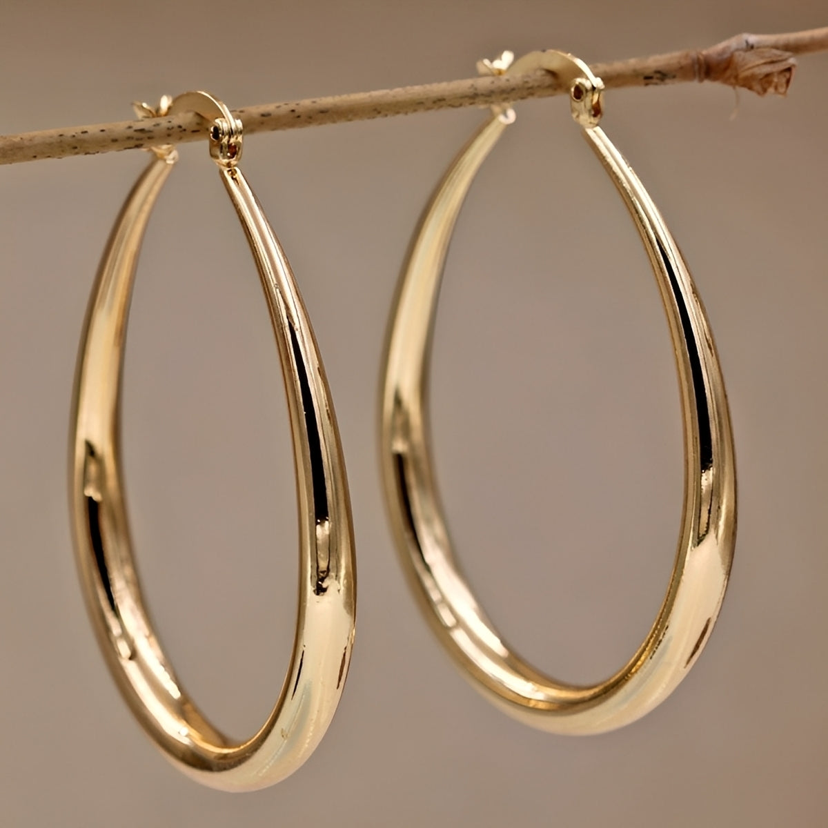 Elysse – Aros Elegantes en Oro