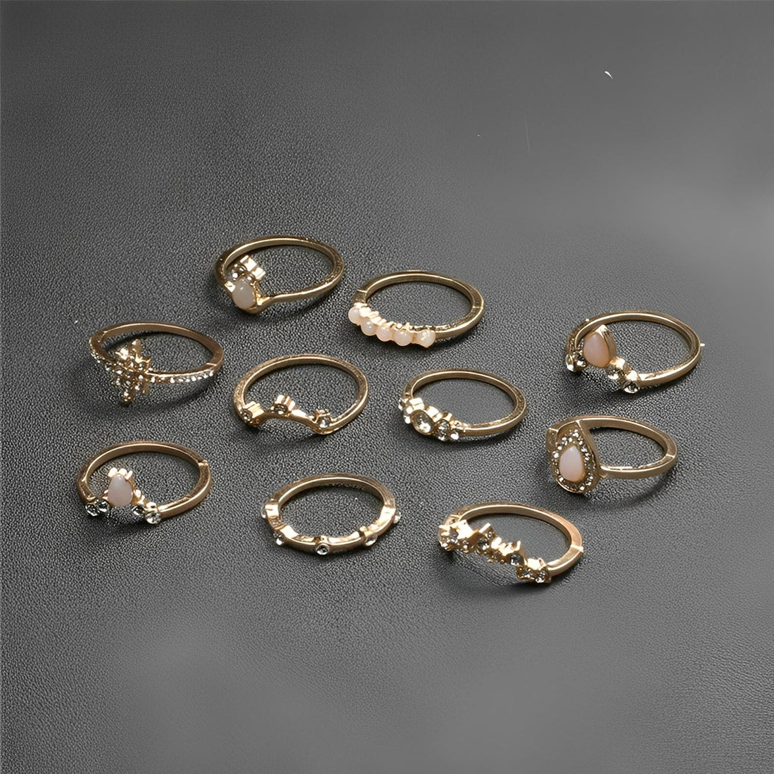 Noémie – Conjunto premium de 8 a 12 anillos únicos
