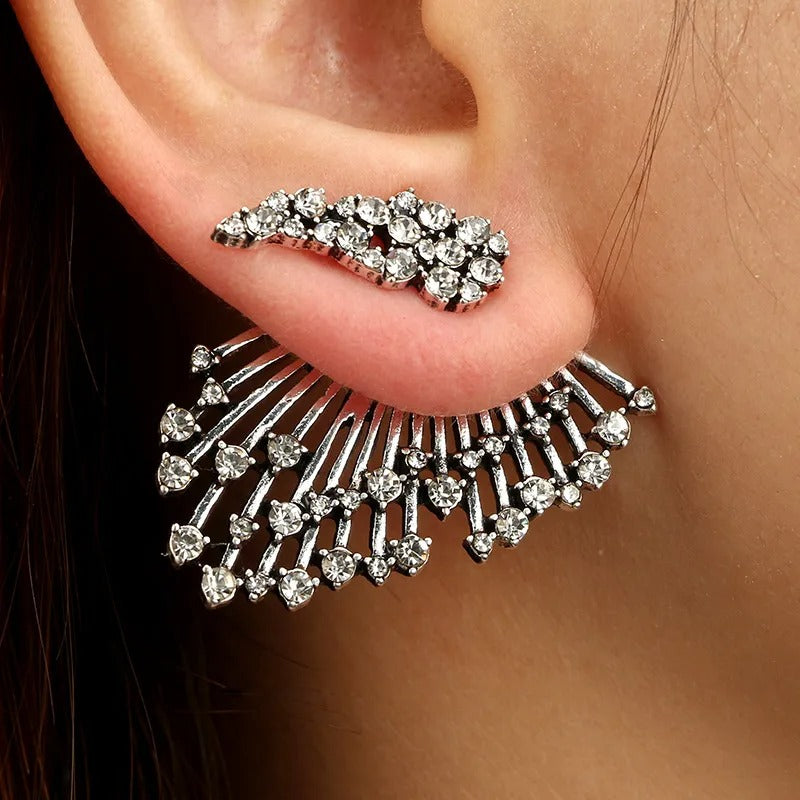 Aileen – Pendientes asimétricos con diamantes