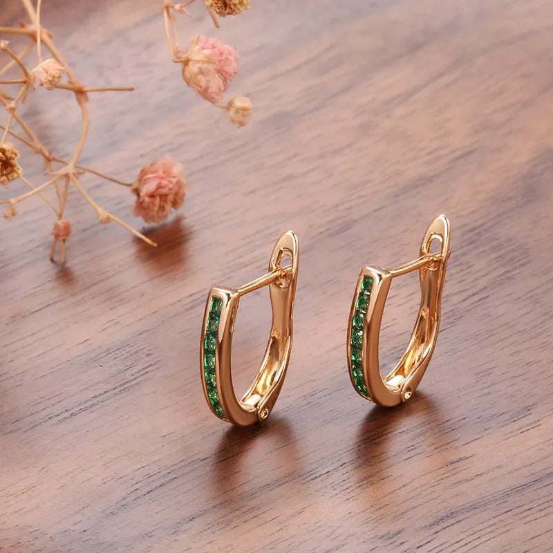 Christine – Pendientes dorados de esmeralda y diamante